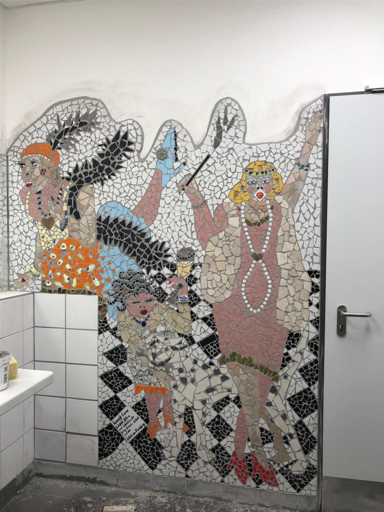 damentoilette 20er-mosaik-swantje crone-2020