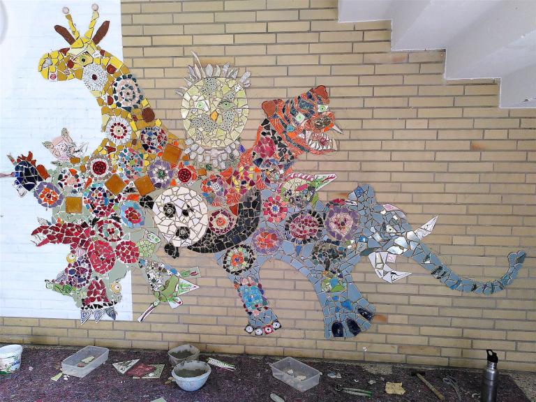 grundschule hb-vielwesen-mosaik-swantje crone.2021